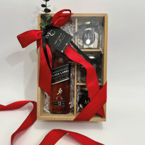 Caja de regalo con whisky black label