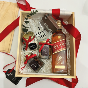 Caja de regalo con Whiskey etiqueta roja